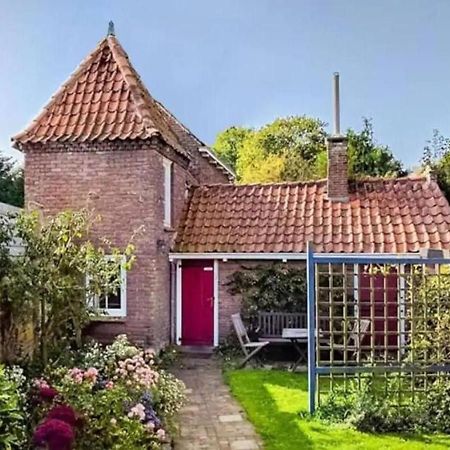 Rustic Retreat: Fireplace, Bbq, + Forest Access Burgh-Haamstede Esterno foto