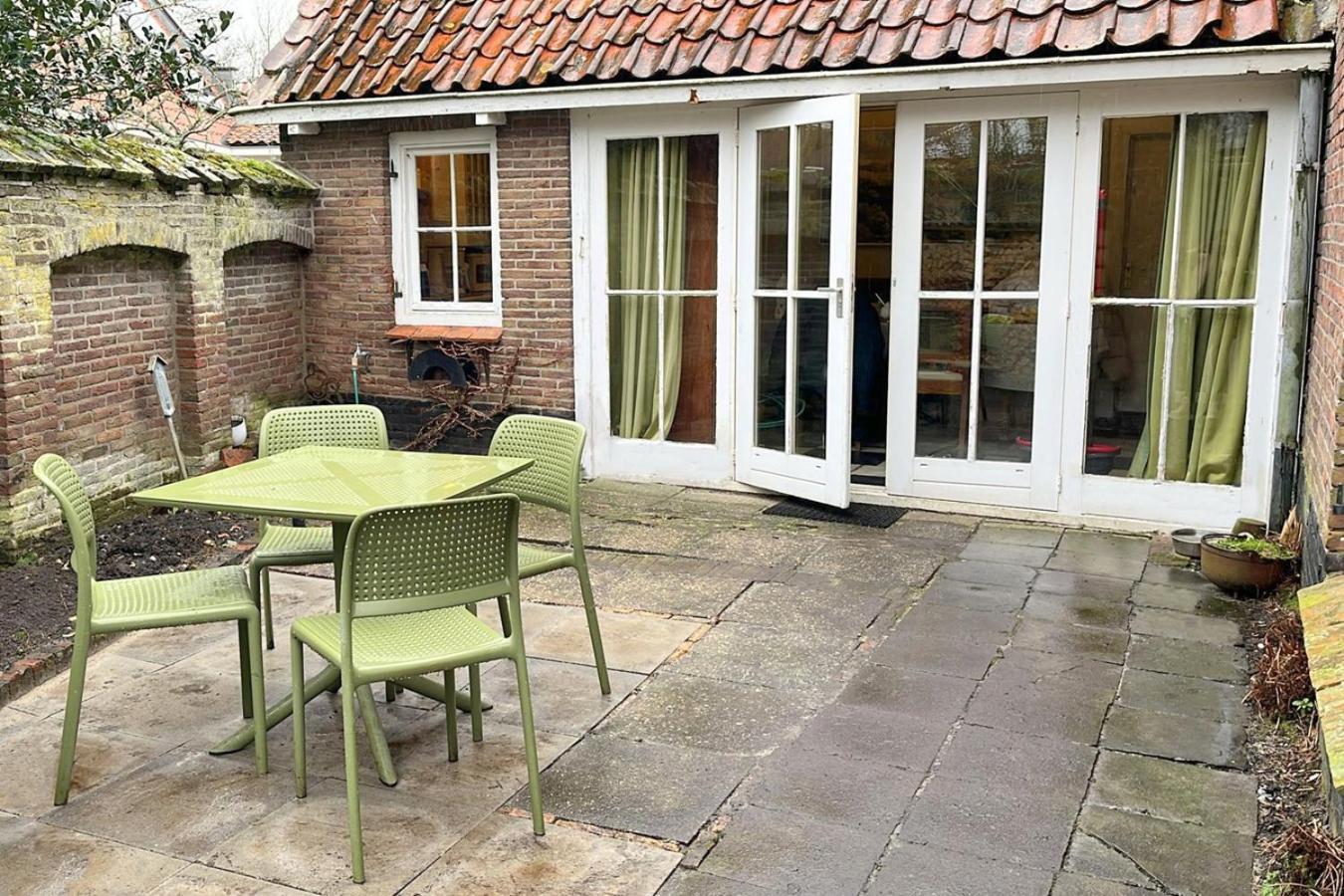 Rustic Retreat: Fireplace, Bbq, + Forest Access Burgh-Haamstede Esterno foto